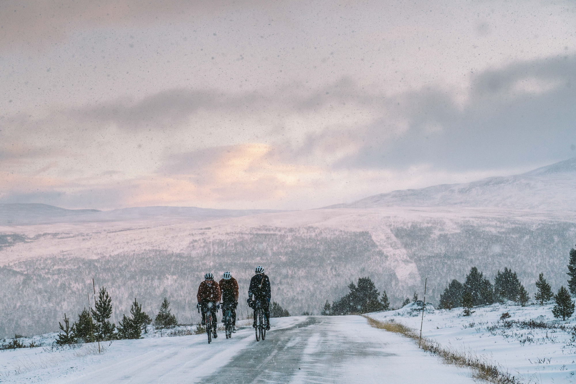 MARIUS NILSEN Rapha Explore